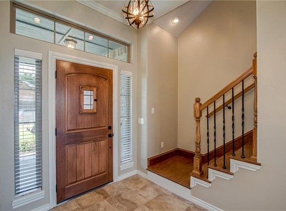 4th image of 2112 Stony Brook Ln