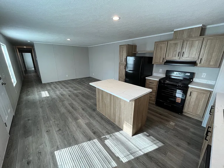 1023 Doune Dr — Photo 8