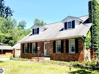 8507 Eagle Lake Dr NE, Mancelona, MI, 49659