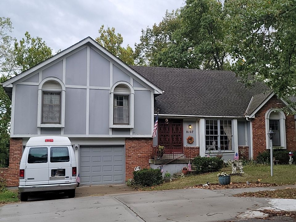 1st image of 8107 N Oregon Ave