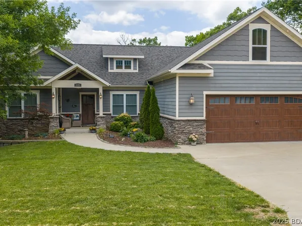 135 Windjammer Estates Dr, Lake Ozark, MO 65049