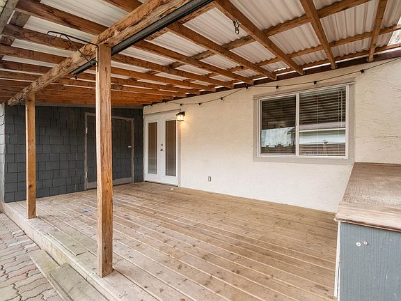 5th image of 9473 Hazel St #12