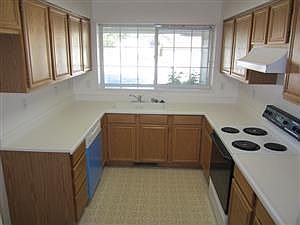 4th image of 1831 Rock Ct