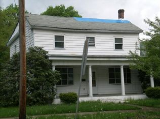 916 Buffalo St, Franklin, PA