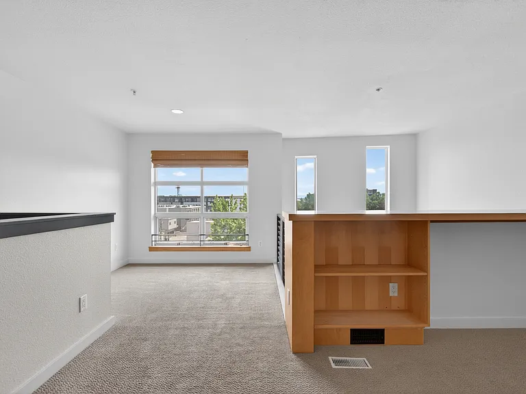 2900 Wyandot St #303 — Photo 27
