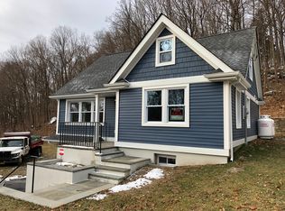 9 Sunset Hill Rd, Putnam Valley, NY 10579