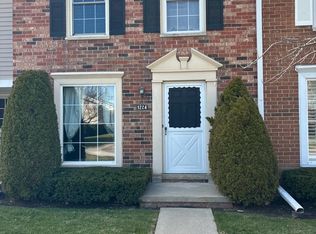 1224 Woodbridge St, Saint Clair Shores, MI 48080