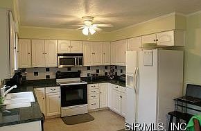 2nd image of 2211 Gillis St