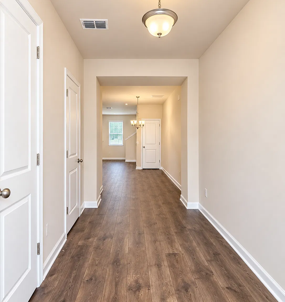 "Chic 3-Bed Townhouse with Granite Accents in Charming Pooler Locale 1645 Sq Ft of Comfort at 143... — Photo 2