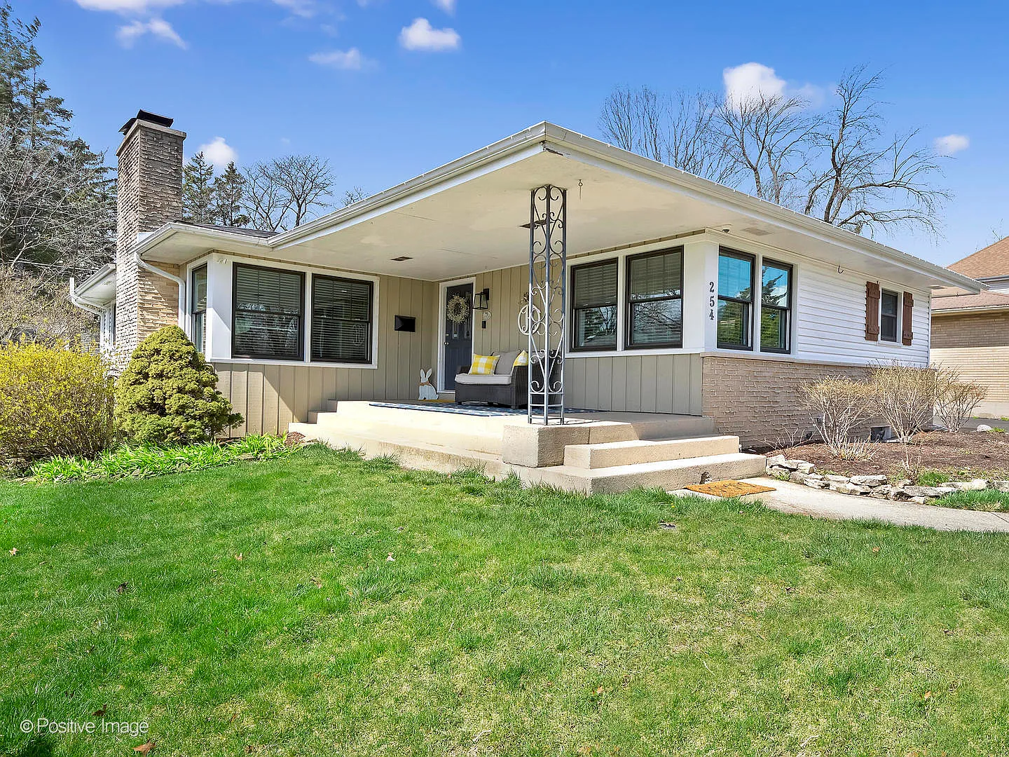 254 N Jackson Rd photo 1