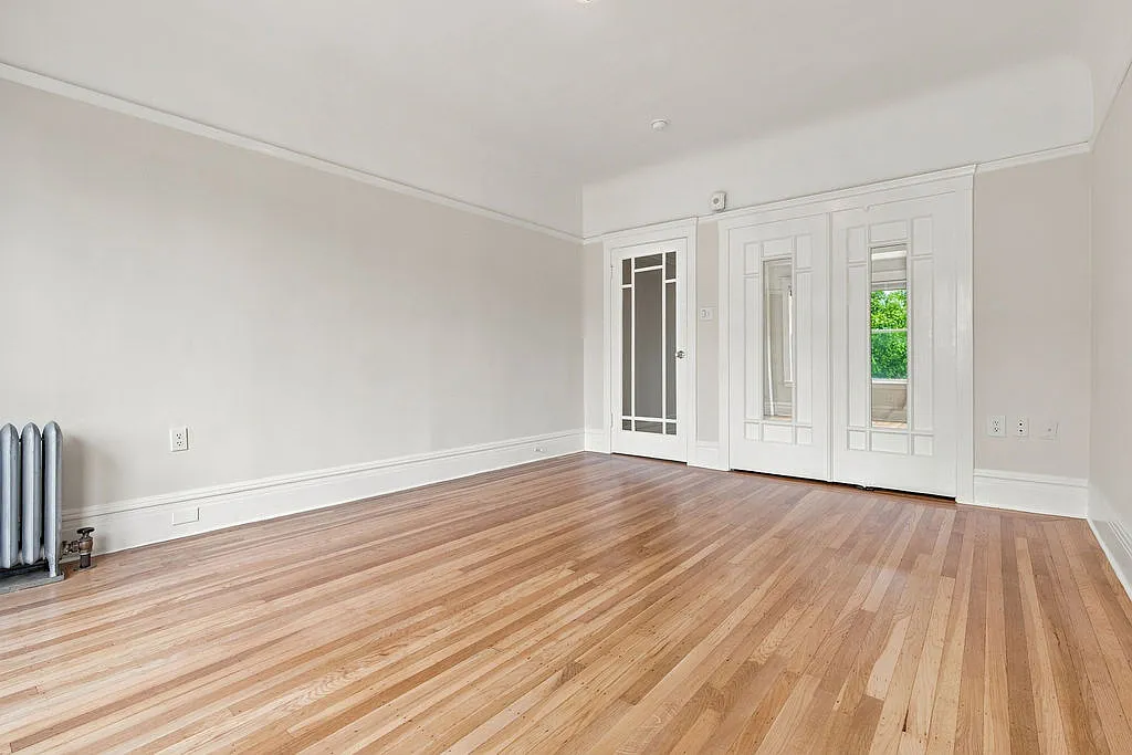Studio, 448 sqft, $2,995 — Photo 3