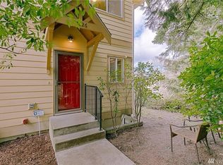 7626 Highland Park Way SW, Seattle, WA 98106