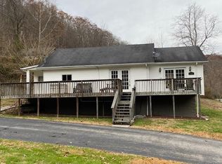 235 Big Elk Rd, Beauty, KY 41203