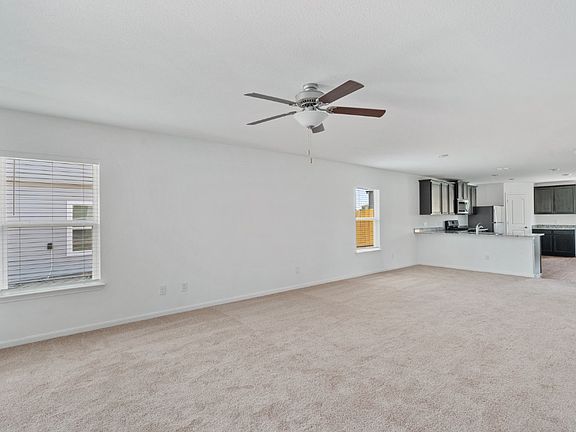 4th image of 3940 Prairie Bnd #1