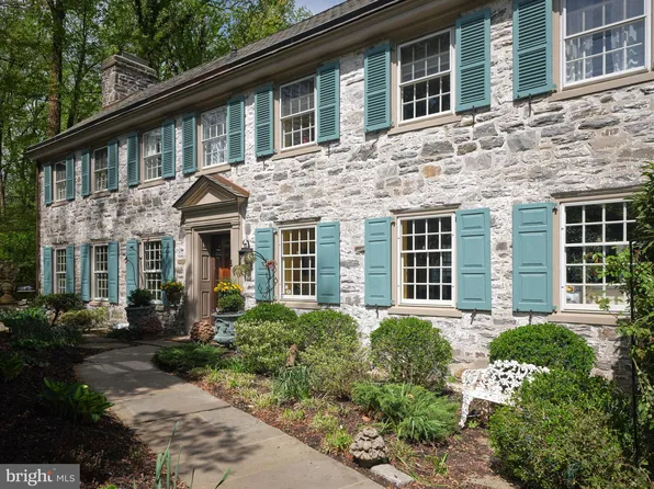 933 Old Gulph Rd, Bryn Mawr, PA 19010