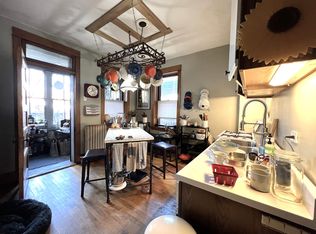 2112 W Grace St #2, Chicago, IL 60618