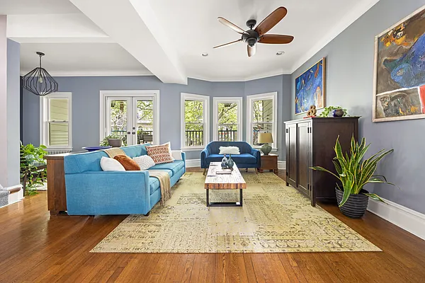 Sold by Compass | media 2