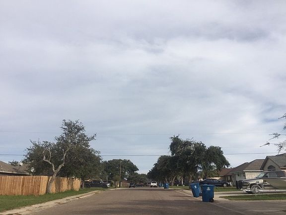 4th image of 2225 Coronado Dr
