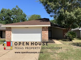 17322 Davenway Dr, Houston, TX 77084