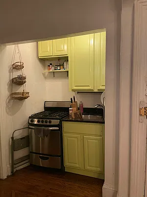 Rented by Avenues Real Estate | media 15