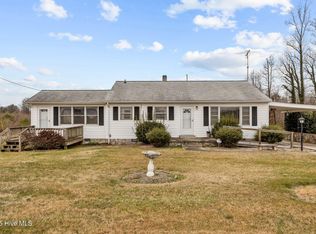 1100 Ben Smith Road, Siler City, NC 27344