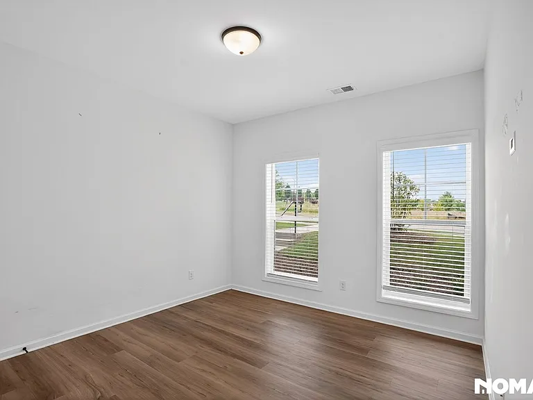22 Nickel Dr — Photo 9