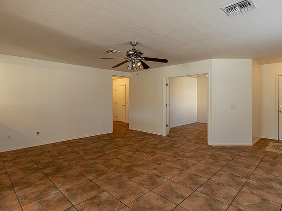 3rd image of 10553 S Silverbluff Dr