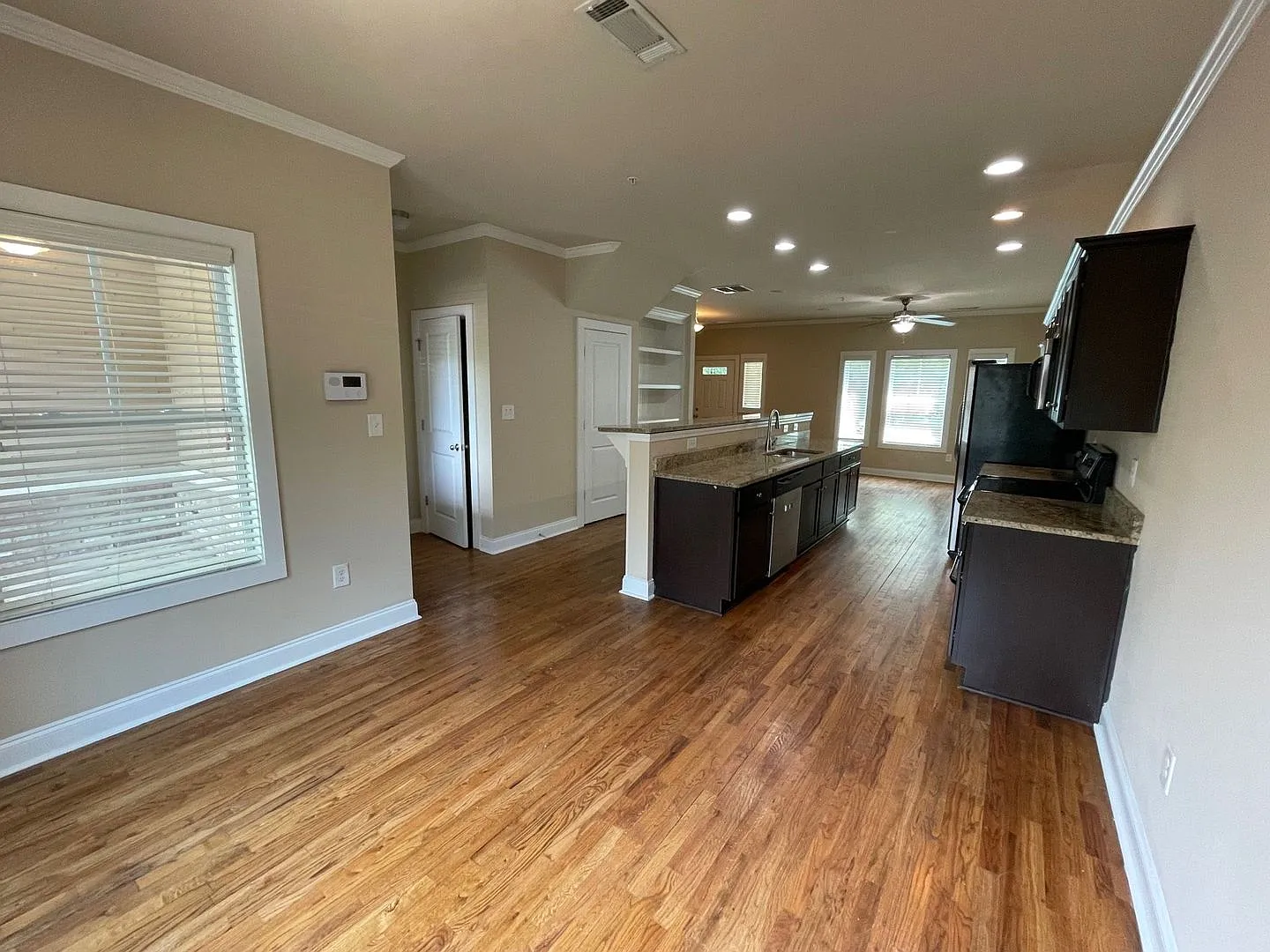 Pre-Leasing For August 6th 2027! — Photo 3
