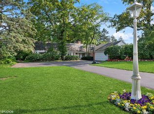 70 Estate Dr, Glencoe, IL 60022