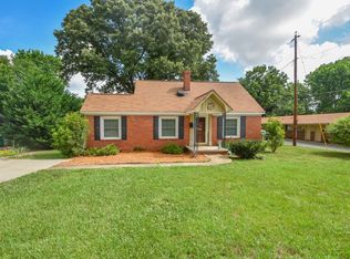 5301 Lynnville Ave, Charlotte, NC 28205