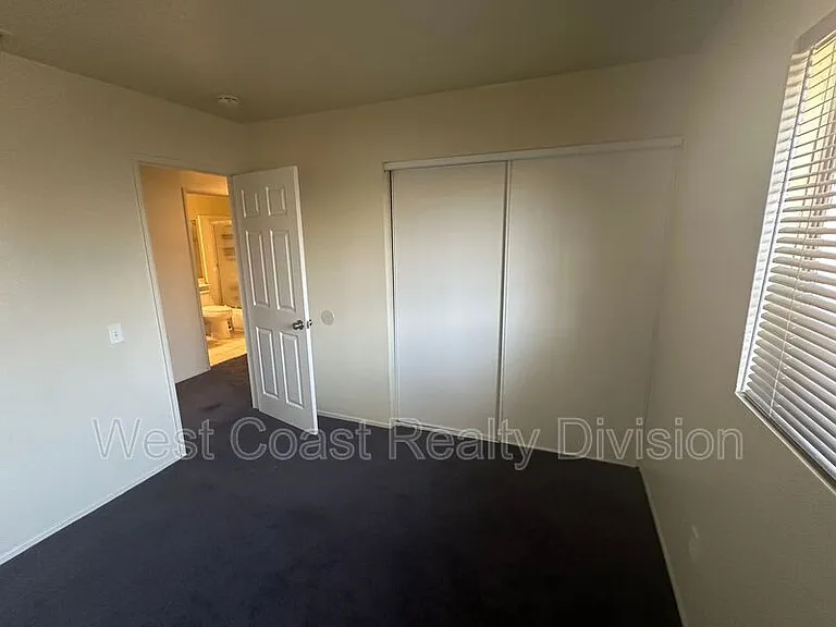 7049 Arlington Pl — Photo 35
