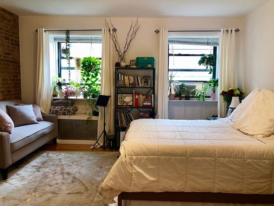 1st image of 310 W 78th St APT 5F