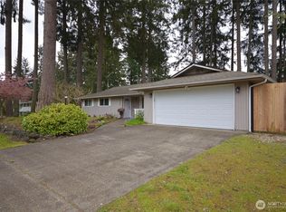 6909 33rd Ave SE, Lacey, WA 98503