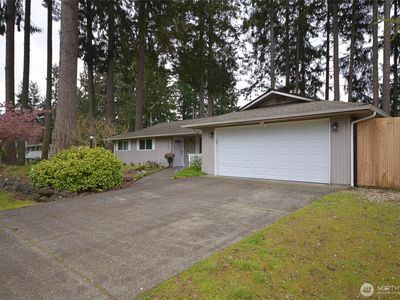 6909 33rd Avenue SW, Lacey, WA, 98503