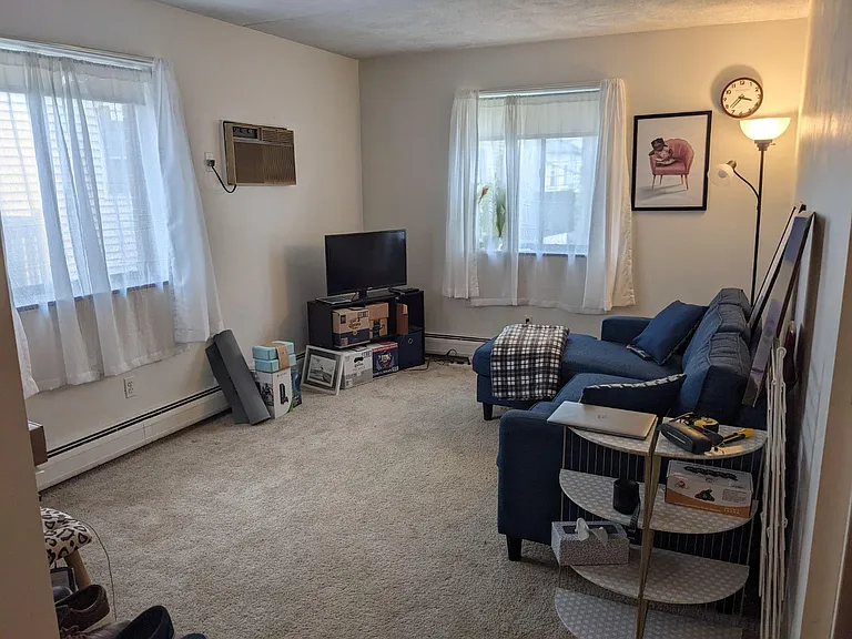 51 Chestnut St #3 — Photo 4