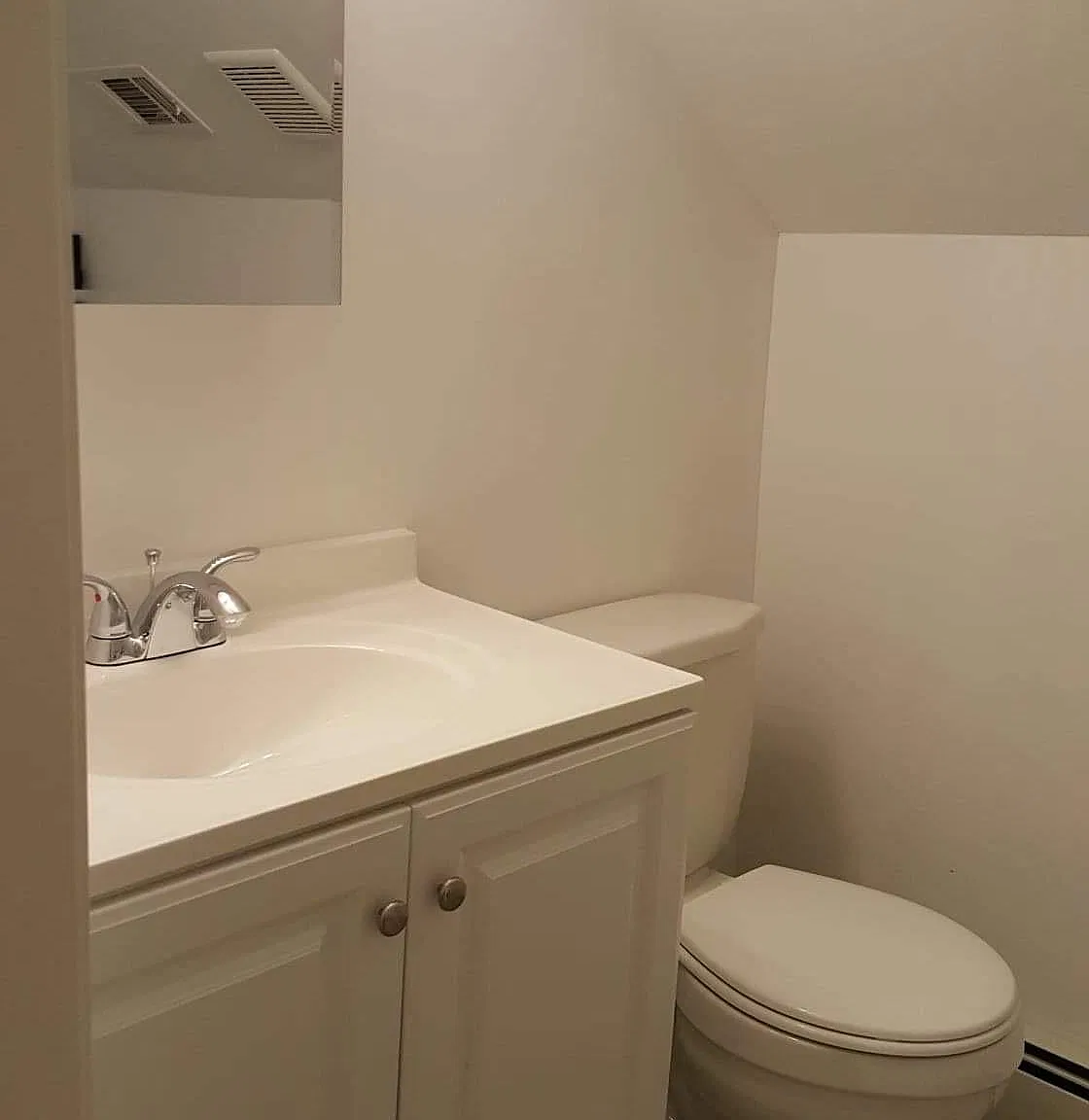 325 Shadduck Rd — Photo 1