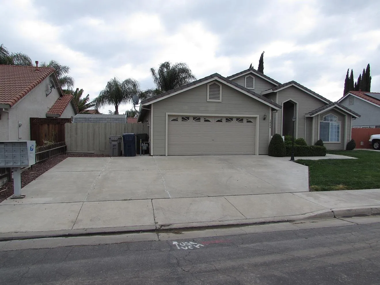 1849 Chabot Ct photo 1