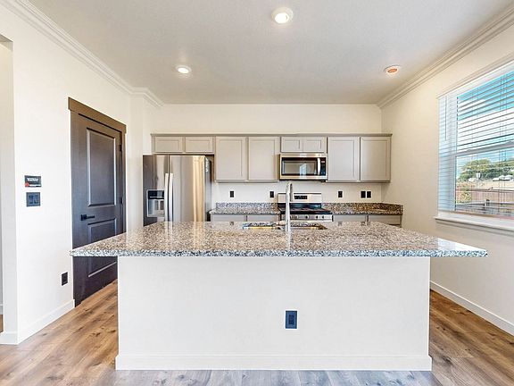 3rd image of 2647 Osprey Way