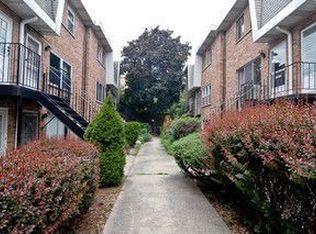 4041 N Keystone Ave APT F, Chicago, IL 60641