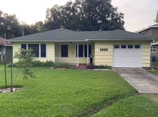 6625 Verde St, Groves, TX 77619