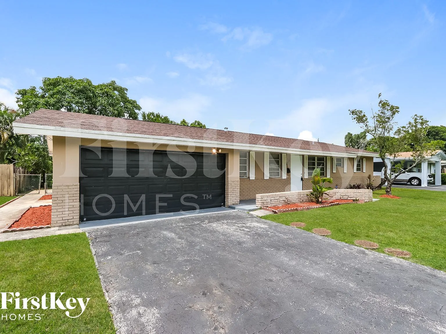 4 bed, 2.0 bath, 2140 sqft, $3,420 — Photo 1