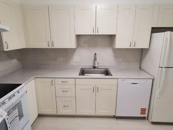 1 Villa Verde Dr Unit 308, Buffalo Grove, IL 60089