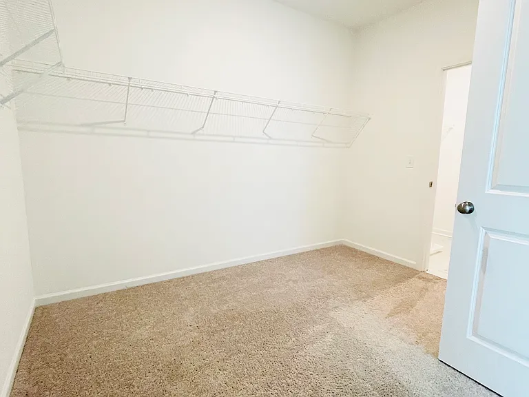 313 Winston Way — Photo 14