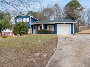 5716 Rail Fence Rd, Raleigh, NC 27606