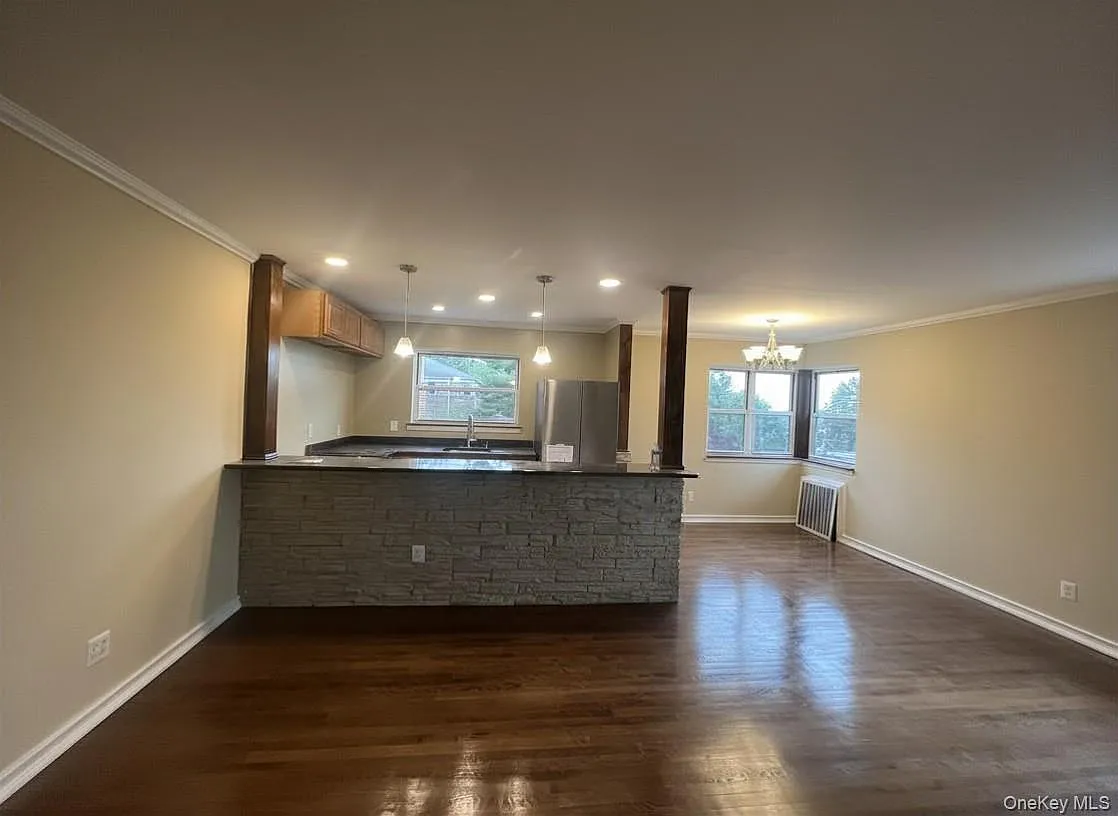 1 bed, 1.0 bath, 990 sqft, $2,300 — Photo 4