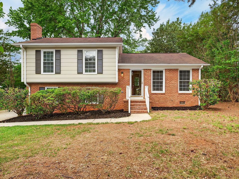 1st image of 3107 Beaconwood Dr