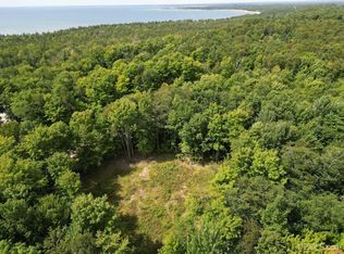 Dillexie Ln, Manistique, MI 49854