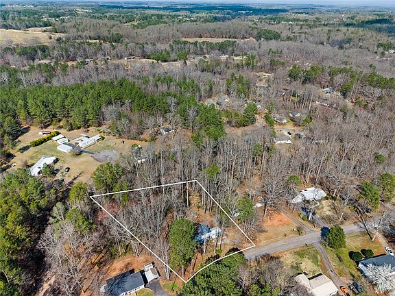 3rd image of 1517 Park Ridge Dr