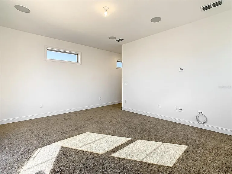 13899 Larkton Ln — Photo 14