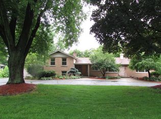 200 S Wheeling Rd, Prospect Heights, IL 60070